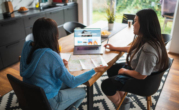 10 Tipe Blog yang Menghasilkan Uang di 2024 (Disertai Contoh)