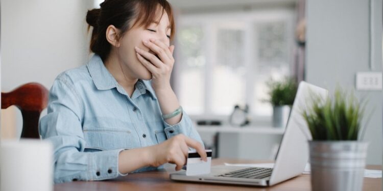 tidur cukup tapi ngantuk